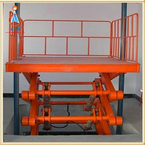 Industrial Warehouse Hydraulic Vertical Guide Rail Cargo Lift Goods