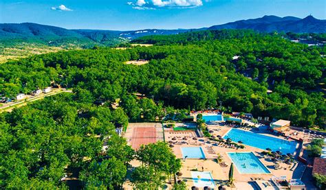 Les meilleurs campings 5 étoiles en Ardèche Auberge de Bianne