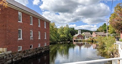 10 Small Towns In New Hampshire That Look Like A Norman Rockwell Painting