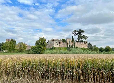 10 Beautiful Places to visit in Lombardy, Italy