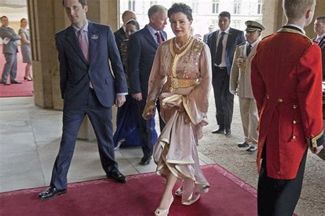 La Princesse Lalla Meryem préside la cérémonie d inauguration du Bazar