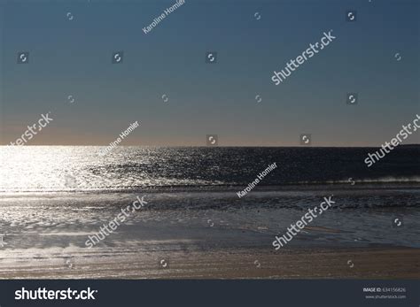 Empty Old Orchard Beach Winter Frozen Stock Photo 634156826 | Shutterstock