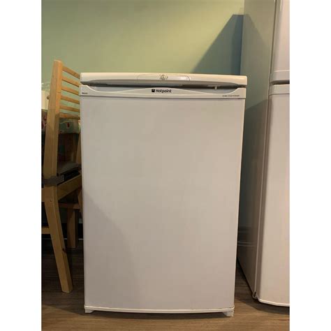 Hotpoint Ice Diamond Rsav21 Under Counter Fridge Freezer In Leicester Leicestershire Gumtree