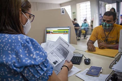 Sine Jp Inicia Semana Oferecendo Vagas De Emprego Para Pessoas