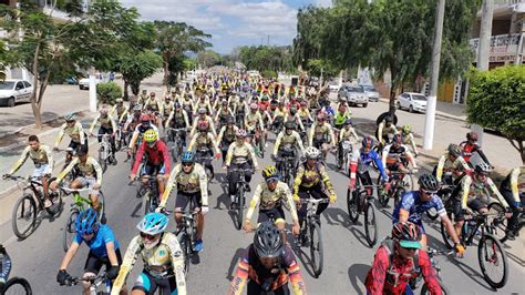 2 Cicloturismo de Jacobina reúne centenas de pessoas Evento é