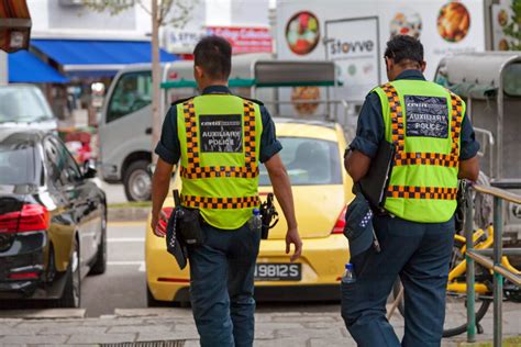 Singapore To Hire Auxiliary Police Officers From India China