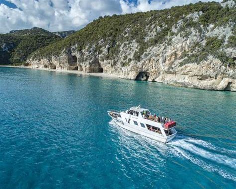 Cala Gonone Boottocht Grotta Bue Marino En Strand Cala Luna Getyourguide