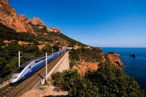 Guide to Traveling in France by Train