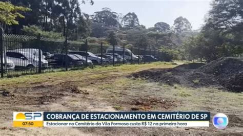 Cobrança de estacionamento no Cemitério Vila Formosa na Zona Leste de