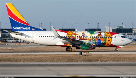 N945WN Southwest Airlines Boeing 737 7H4 WL Photo By Mingfei S ID