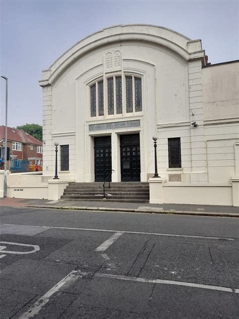 Jcr Uk Photographs Of Hove Synagogue Kent England