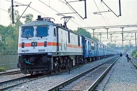 Indian Railways to release new timetable ‘Trains At a Glance’ today – Kerala Daily