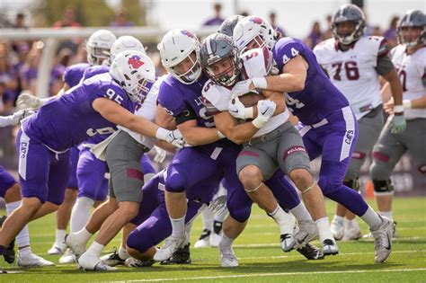 Pomona College Football