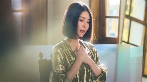 許茹芸 Valen Hsu《適合相愛的時辰 Redamancy》相愛版 Official Music Video Youtube