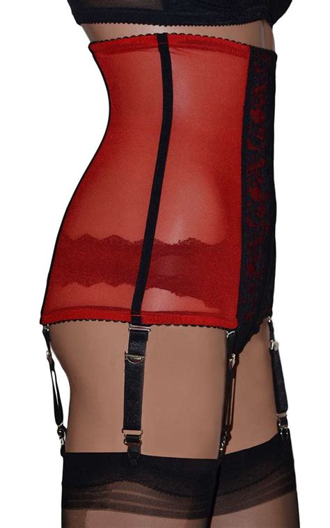 Red Boned Waist Cincher With 6 Removable Suspenders