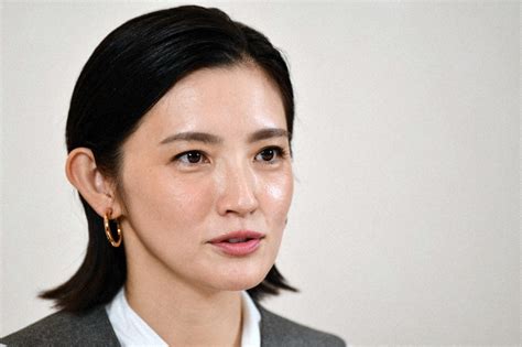 星野真里の年収はいくらなのか？女優・タレント・ナレーターとして活躍する星野真里の収入事情を徹底解説 - リクBlog