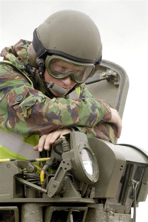 Bovington Camp, 2006 | Prince Harry in Uniform Pictures | POPSUGAR ...