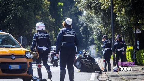 Incidente Auto Scooter Al Poggio Imperiale Foto