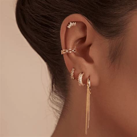 Der Earcuffdass Neue Must Have In Sachen OhrschmuckEin Fake Piercing