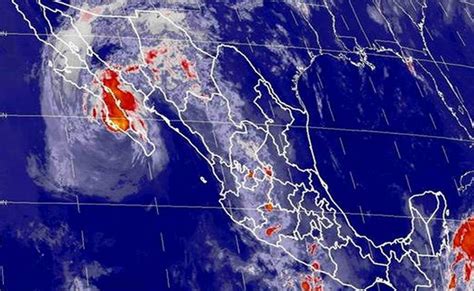 Tormenta Blanca Toca Tierra En BCS