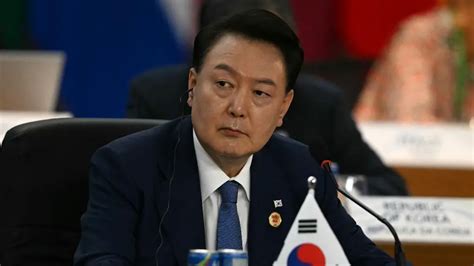 Quem Nasce Na Coreia Do Sul É - Saiba quem é Yoon Suk Yeol, presidente da Coreia do Sul que decretou ...