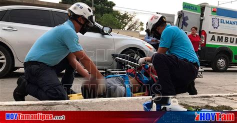 Hoy Tamaulipas Tamaulipas Motociclista Se Pasa Alto Y Choca Con Carro