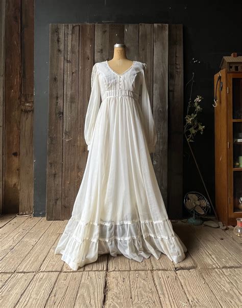 1970 wedding dresses - Fashion Professional