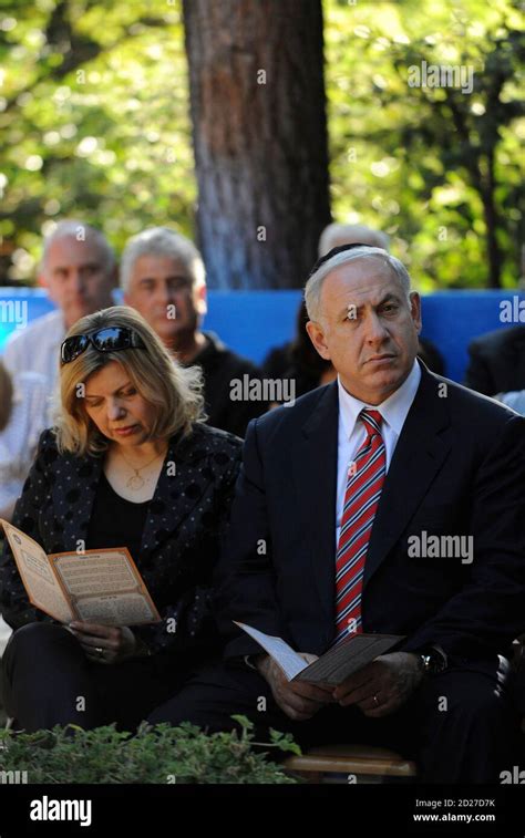 Benjamin netanyahu and brother hi-res stock photography and images - Alamy