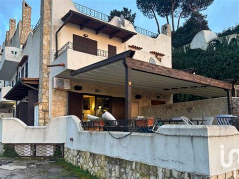 Vendita Villa Unifamiliare In Via Montepiano Sperlonga Buono Stato