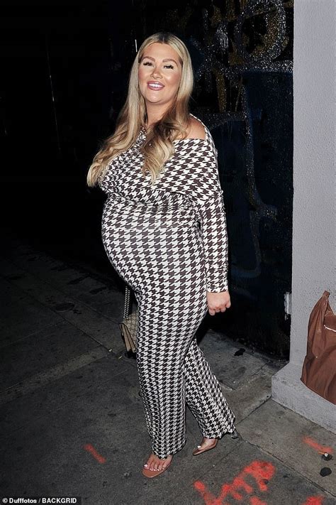 Pregnant Love Island Star Shaughna Phillips Cradles Her Growing Bump On