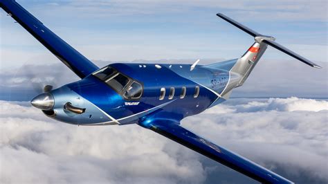 Pilatus PC 12 NGX Foto Poork