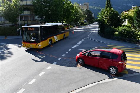 Chur GR Unfall Zwischen PW Und Postauto Polizei News