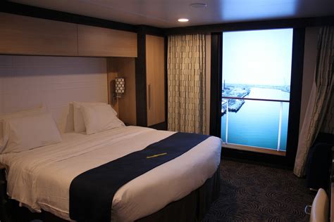 Photo tour of Category L Large Interior Stateroom with Virtual Balcony ...