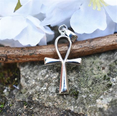 Pendentif croix d ânkh argent 925