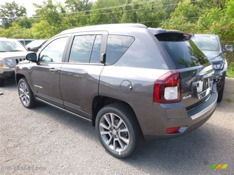 Granite Crystal Metallic 2017 Jeep Compass High Altitude 4x4 Exterior Photo 115539419