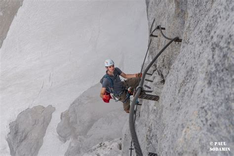 Super Ferrata Dachstein Klettersteige mit Bergführer Anna Johann