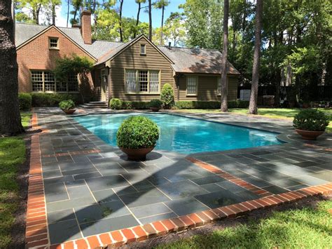 Flagstone With Brick Border Pool Deck Traditional Pool Houston