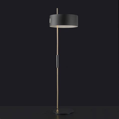 1953 Vloerlamp Vloerlampen Oluce KMP Kantoormeubilair