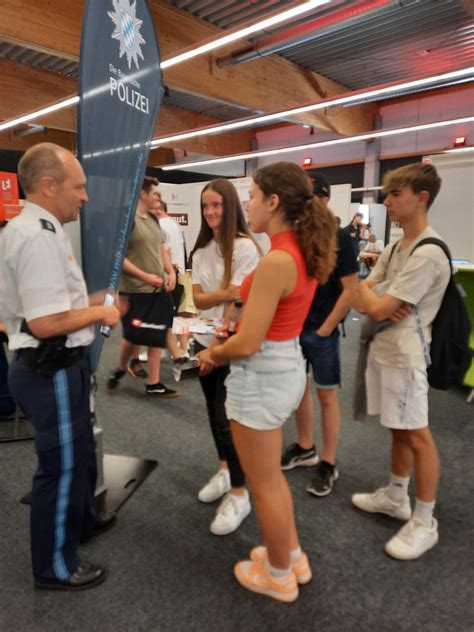 Sch Ler Erhalten Wertvolle Einblicke Bei Der Vocatium Messe Gymnasium