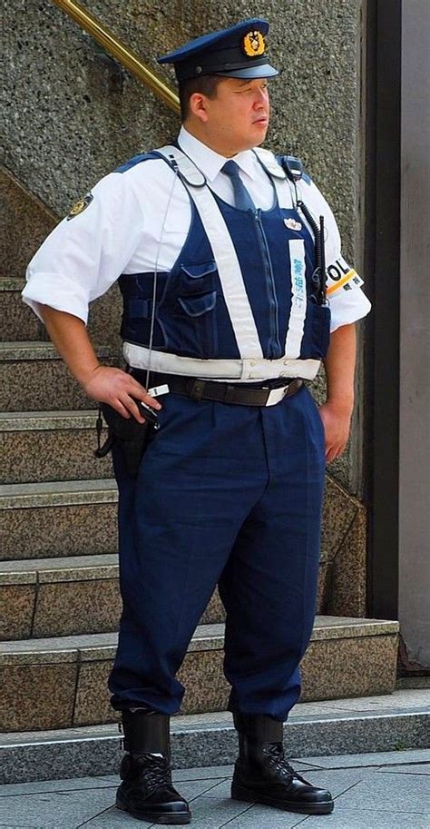 「警察官」おしゃれまとめの人気アイデア｜pinterest｜sumoman 男性警察官 ぽっちゃり男性 男性