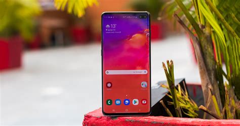 Samsung Galaxy S10 Review Indian Variant With Pros And Cons Smartpix