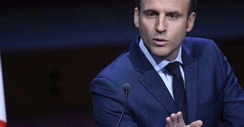 Macron Veut Réformer La Constitution