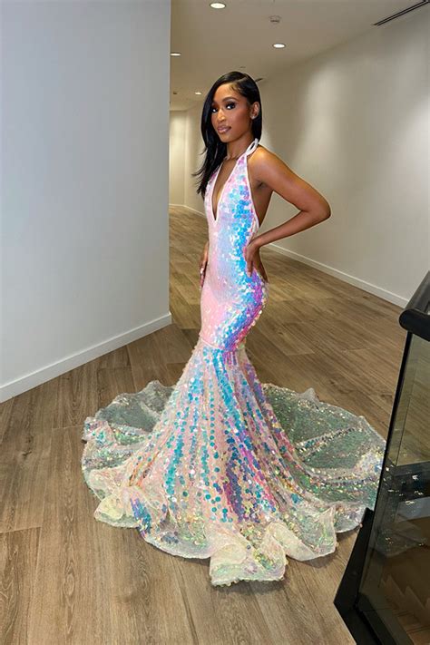 Daisda Halter Neck Sequins Sleeveless Mermaid Princess Prom Dress