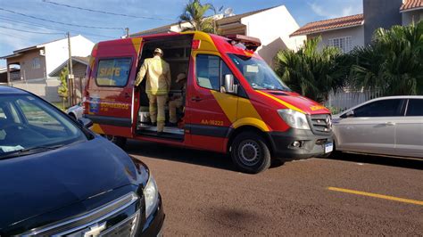 Homem Tem Suspeita De Fratura Em Clav Cula Ap S Cair Em Casa No