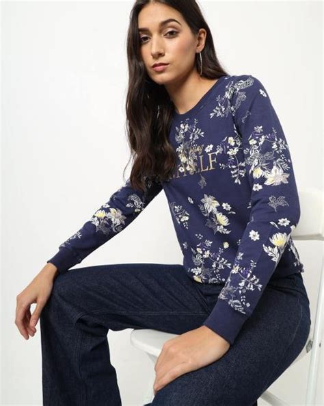 Buy Floral Print Crew Neck Sweatshirt Online At Best Prices In India Jiomart