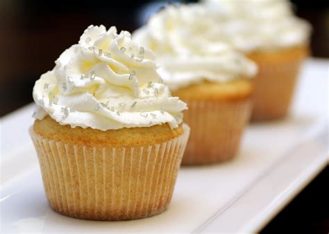 Vanilla Cupcakes Recipe — Dishmaps