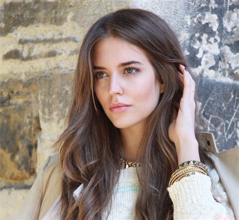 Clara Alonso Wallpaper Parketis