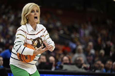 Kim Mulkey salary: How much does the LSU WBB coach earn?