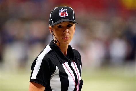 What Referees Must Look Out for in the Super Bowl Game Between the ...