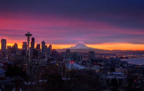 Finally A Sunrise At Kerry Park Seattle Things To Do In 2019 Hello